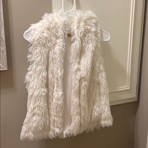 Piko Fur vest